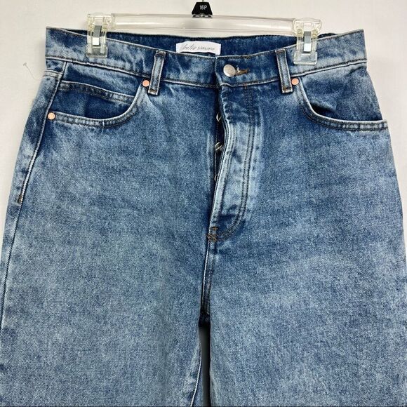 Betro Simone light wash high rise button fly straight leg jeans NWT - Picture 3 of 10
